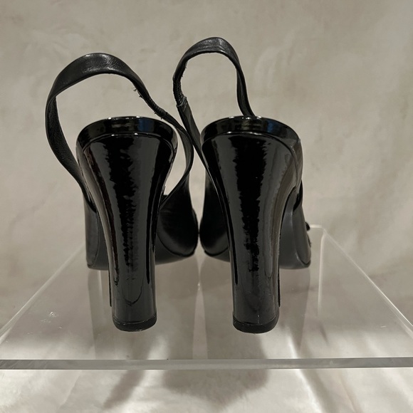Tory Burch black patent and leather shoes with 4” heel - Picture 3 of 4